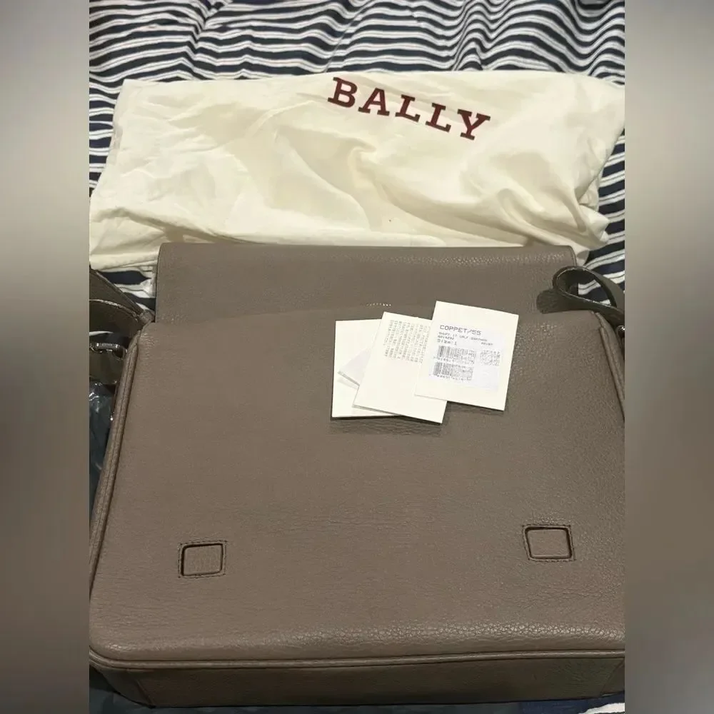 BALLY Snuff City Messenger Bag